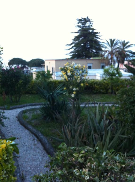 Hotel & Residence Matarese Casamicciola Terme Bagian luar foto